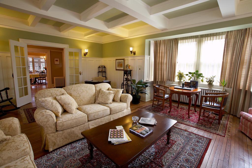 Springbank House Inn Sainte-Catherine 外观 照片