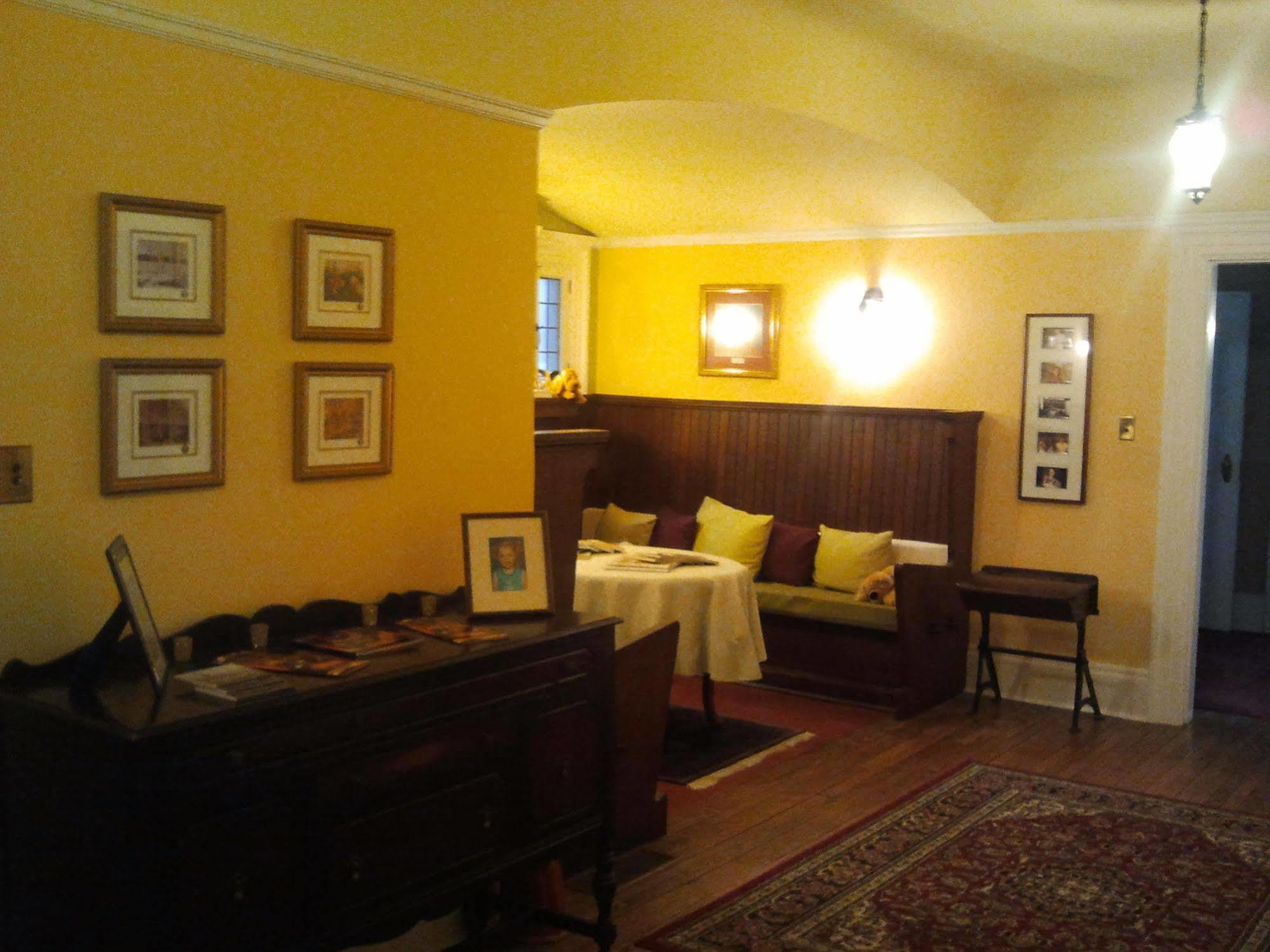 Springbank House Inn Sainte-Catherine 外观 照片