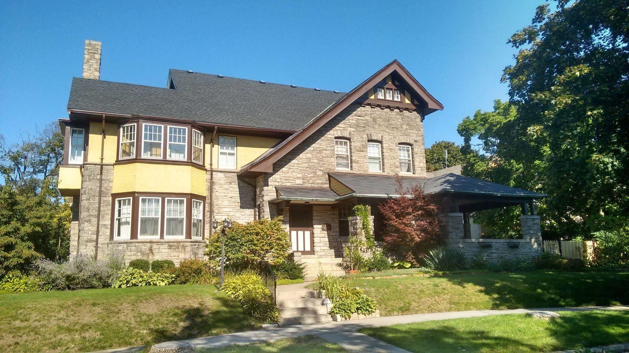 Springbank House Inn Sainte-Catherine 外观 照片